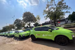 Такси, использующее электроэнергию. (Фото: ВИА)