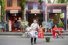 Художественное выступление на Осеннем фестивале Ханоя 2024 года. (Фото: ВИА)