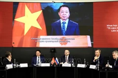 Заместитель Премьер-министра Чан Хонг Ха выступает в видеообращении, направленном на Форум. (Фото: ВИА)