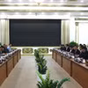 Председатель Народного комитета Хошимина Нгуен Ван Дыок проводит рабочую встречу с делегацией американских компаний во главе с Келли Колдирон 20 октября. Фото: ВИА.