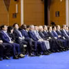 Премьер-министр Фам Минь Тьинь и делегаты присутствуют на открытии 16-го ежегодного совещания новых мировых лидеров ВЭФ (Фото: ВИА)