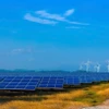 Ветро- и солнечная электростанция группы Trung Nam в провинции Кханьхоа. Фото: ВИА. 