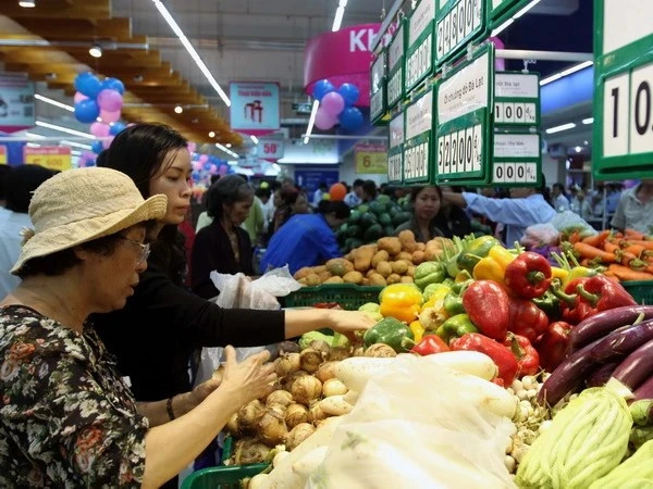 Эксперты считают, что высокий обменный курс действительно может способствовать росту инфляции. 3.png