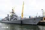 Военный корабль ВМС Индии INS Delhi пришвартовался в порту Тьенса, начав визит в город Дананг. Фото: ВИА.