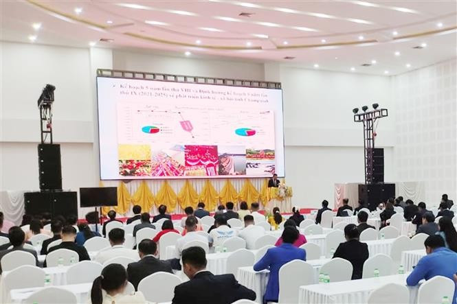 Форум и ярмарка по продвижению Восточно-Западного экономического коридора в Лаосе. Фото: ВИА.