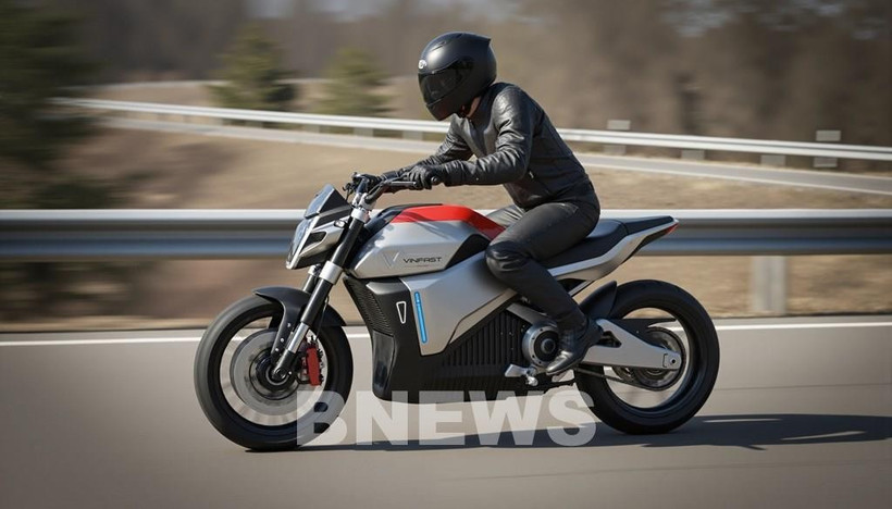 Модель спортивной линейки Surad также отличается свободным, динамичным обликом и предназначена для повседневного использования, сочетая высокий руль и удобное сиденье. Фото: ВИА.