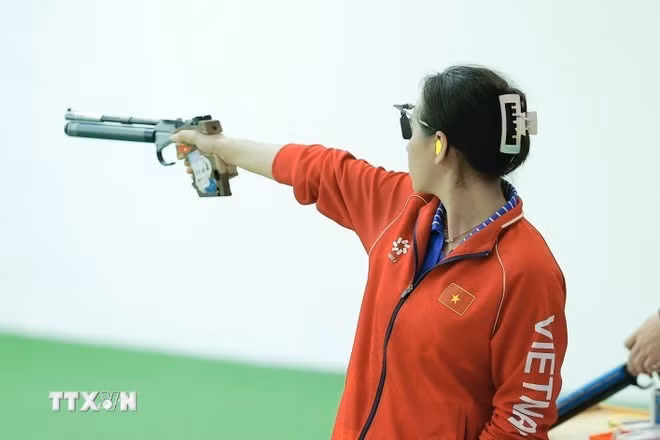 2-8960.jpg