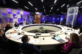 Президент Владимир Путин на заседании Форума «Всемирная атомная неделя»