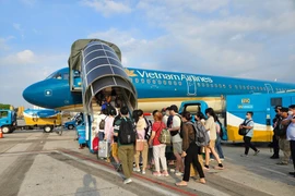 Vietnam Airlines лидирует в этом тренде, открыв прямой рейс Ханой - Милан (Фото: Вьетнам+)