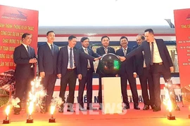 Железнодорожная отрасль открыла современный парк из 162 пассажирских вагонов.