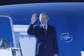 Генсек, Президент То Лам покинул Мумбаи и продолжил путь в Коломбо, Шри-Ланка (Фото: ВИА)