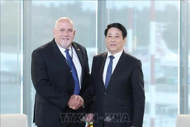Президент Лыонг Кыонг принял Рона Вакриса, президента и генерального директора корпорации Costco (Фото: ВИА)
