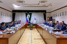 Делегация Вьетнама во главе с Вице-премьером Хо Дык Фоком провела переговоры с Министерством финансов Российской Федерации (Фото: ВИА)