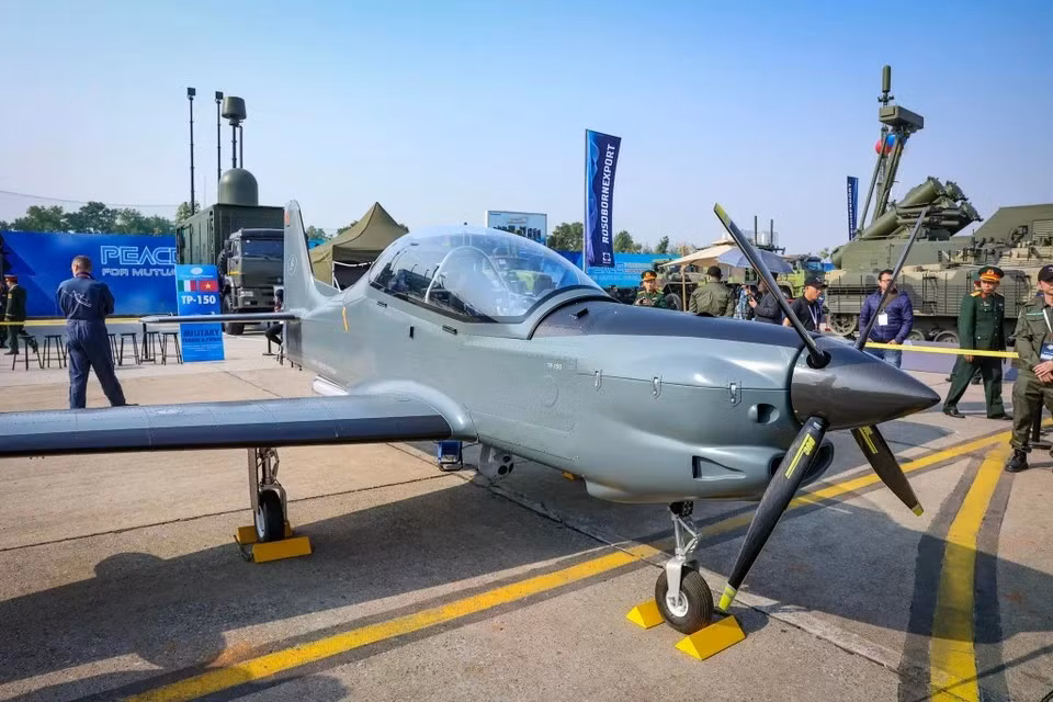 TP-150 - это основной учебно-патрульный самолет, предназначенный для подготовки военных пилотов, с потенциальным применением в гражданской авиации. (Фото: Вьетнам+)
