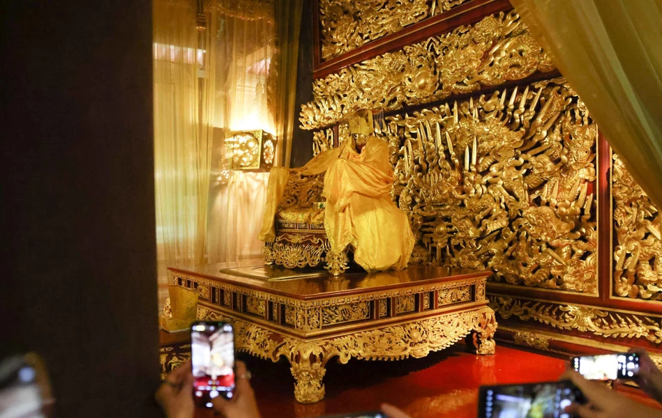 Большой зал, где король проводил заседания. (Фото: ВИА)