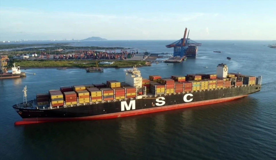 Крупнейшая судоходная компания в мире MSC регулярно отправляет суда в портовый кластер Каймеп-Тхивай в провинции Бариа-Вунгтау.