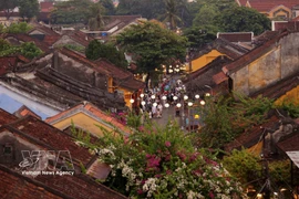 Вечная притягательность наследия заключается не в неподвижных сооружениях, а в его живом присутствии в повседневной жизни Хойана. (Фото: ВИА)