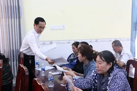 Подотдел рыбного хозяйства и рыбоохраны проводит опрос рыбаков по проектам резолюций о смене профессии и о субсидировании абонентской платы VMS на 2026–2028 годы. (Фото: ВИА)