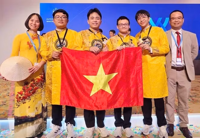 olympic-hoa-hoc.jpg
