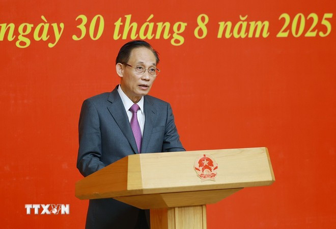 ong-le-hoai-trung-quyen-bo-truong-ngoai-giao-2.jpg