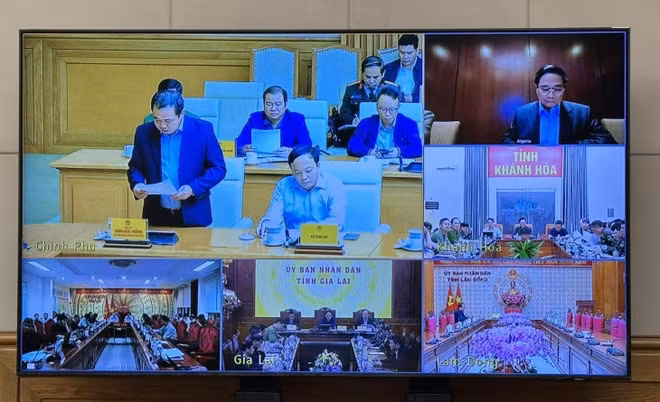 vna-potal-thu-tuong-hop-truc-tuyen-trien-khai-cuu-ho-cuu-nan-va-khac-phuc-hau-qua-thien-tai-tai-mien-trung-8422495.jpg