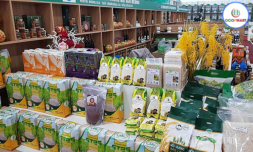 К концу 2024 года по всей стране будет около 15 000 продуктов OCOP, из них в Ханое имеется 3317 сертифицированных продуктов (Фото Tapchicongthuong.vn) ocop.png