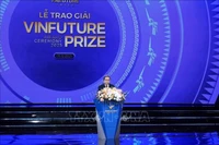 Председатель Национального собрания Чан Тхань Ман выступает. (Фото: ВИА)