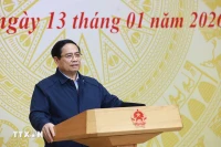 Премьер-министр Фам Минь Тьинь председательствует на 5-м заседании Центрального руководящего комитета по политике в сфере жилья и рынка недвижимости. (Фото: ВИА)