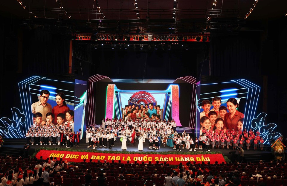 Художественное представление на церемонии. (Фото: ВИA)