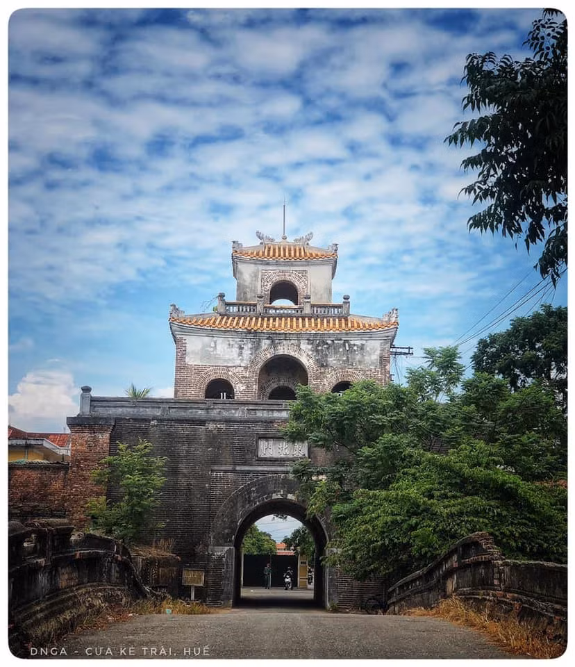 Ворота Кечай (или Северо-восточные ворота) (Фото: baothuathienhue.vn).