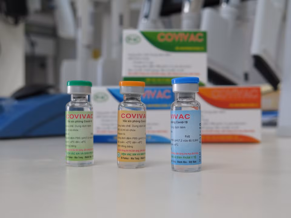 Готовые вакцины Covivac исследуются и производятся Институтом вакцин и медицинских биологических препаратов (при Министерстве здравоохранения), расположенным в Кханьхоа. (Фото: ВИА)