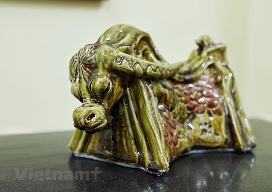 Уникальная коллекция керамических буйволов художника Чан Тыока. (Фото: Vietnam +)