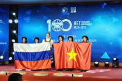 Торжественное празднование 100-летия народной дипломатии Российской Федерации во Вьетнаме. Фото: ВИА.