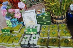 Продукция «ком Мок Хюен» и «ком Вонг Ханоя» представлена на первой Осенней ярмарке – 2025, проходящей в Национальном выставочном центре (Донгань, Ханой) с 25 октября по 4 ноября 2025 года. Фото: ВИА.