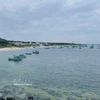 Вид на остров Фукуй (провинция Ламдонг) с моря. (Фото: ВИА)