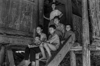 Жители района Дабан, провинция Туенкуанг. (Фото: Лассе Эдварц)