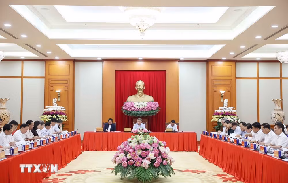 tong-bi-thu-van-kien-dai-hoi-dang-1.jpg
