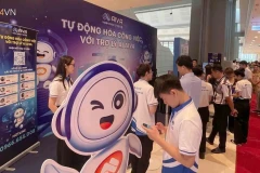 Вьетнамский день искусственного интеллекта 2024 привлекает большое количество посетителей (Фото: ВИA)