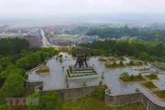 Памятник в честь победы в кампании Дьенбьенфу - достопримечательность провинции Дьенбьен. (Фото: ВИА) 