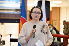 На мероприятии выступает и.о. директора Центра АСЕАН Екатерина Колдунова. (Фото: ВИА)