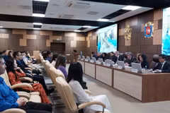 На мероприятии. (Фото: toquoc.vn)