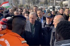 Президент Турции Тайип Эрдоган прибыл в Антакью, столицу провинции Хатай, для встречи с международными спасательными силами. (Фото: ВИА)