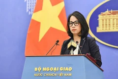 Заместитель официального представителя Министерства иностранных дел Фам Тху Ханг ответила на вопросы журналистов. (Фото: Фыонг Уен/опубликовано ВИА)