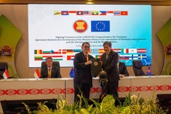 На церемонии подписания (Фото: asean.org) 
