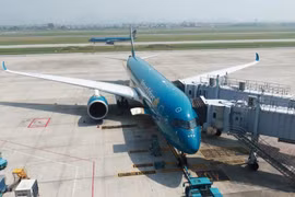 Терминал T3 аэропорта Таншоннят официально принял первый коммерческий рейс авиакомпании Vietnam Airlines. Фото: PV/Vietnam+ 