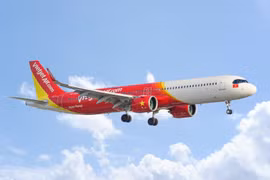 Самолет Vietjet.