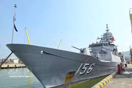 Дананг принимает корабль Военно-морских сил Австралии с дружественным визитом. Фото: ВИА.