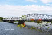 Мост Чыонгтьен (Хюэ) вернул первоначальный цвет окраски