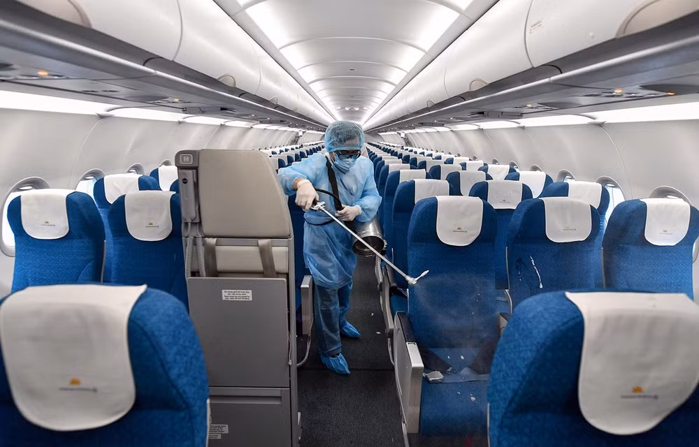 Vietnam Airlines ужесточила противоэпидемические меры в связи с эпидемией COVID-19 ảnh 1 Vietnam Airlines ужесточила противоэпидемические меры в связи с эпидемией COVID-19 ảnh 1