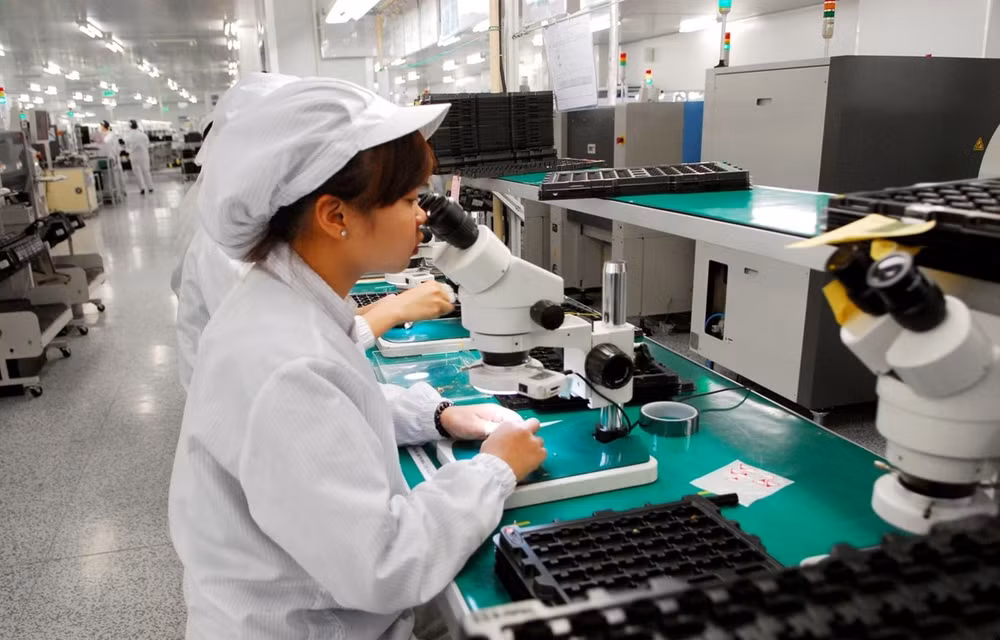 PMI: развитие COVID-19 может повлиять на рост ảnh 1